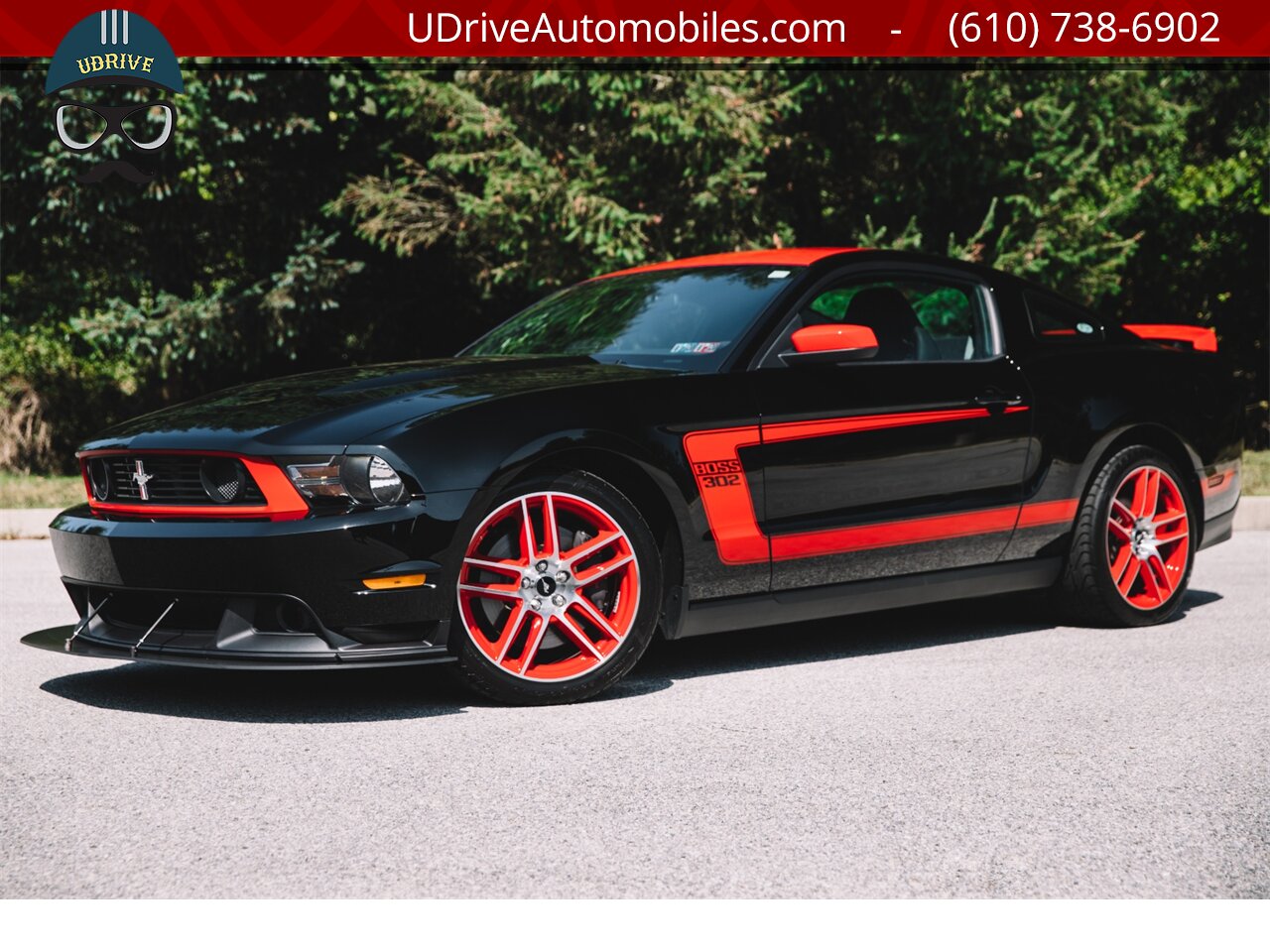 2012 Ford Mustang 866 Miles Boss 302 Laguna Seca #338 of 750  Red TracKey Activated - Photo 1 - West Chester, PA 19382