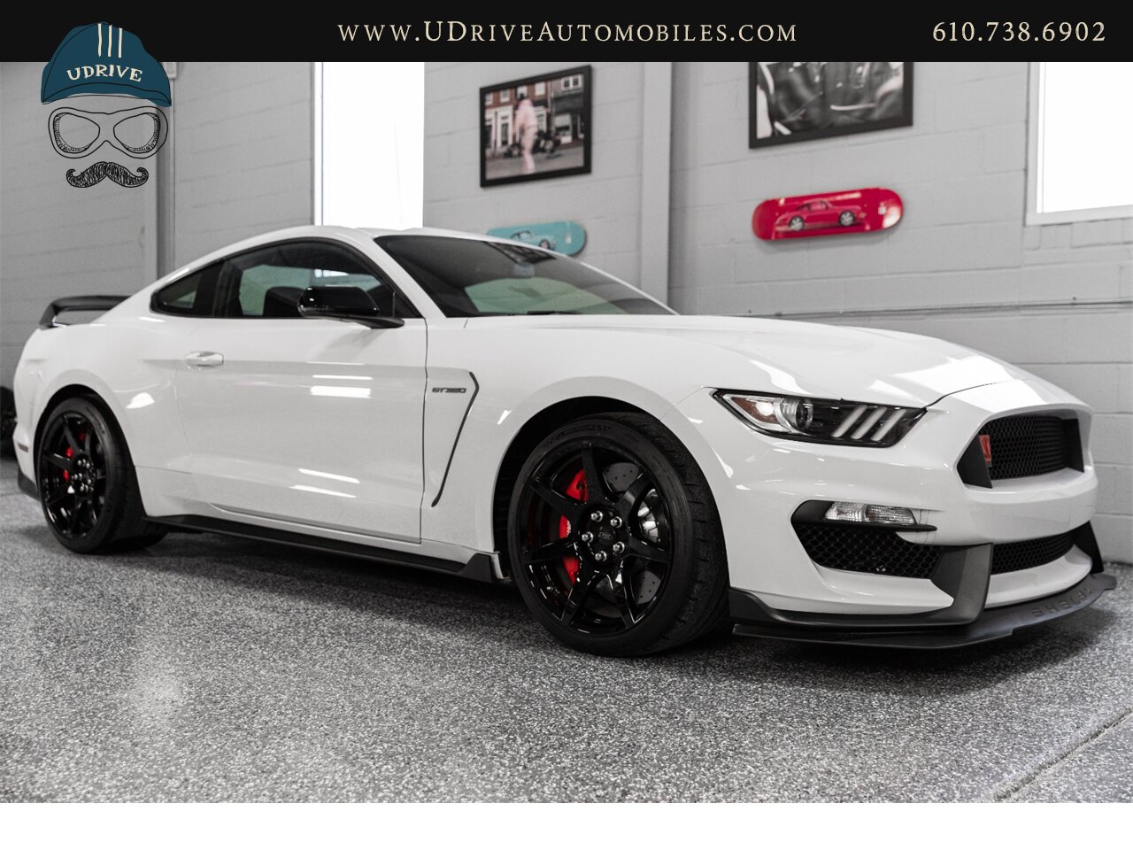2016 Ford Mustang Shelby GT350R 2k Miles Electronics Package   - Photo 10 - West Chester, PA 19382