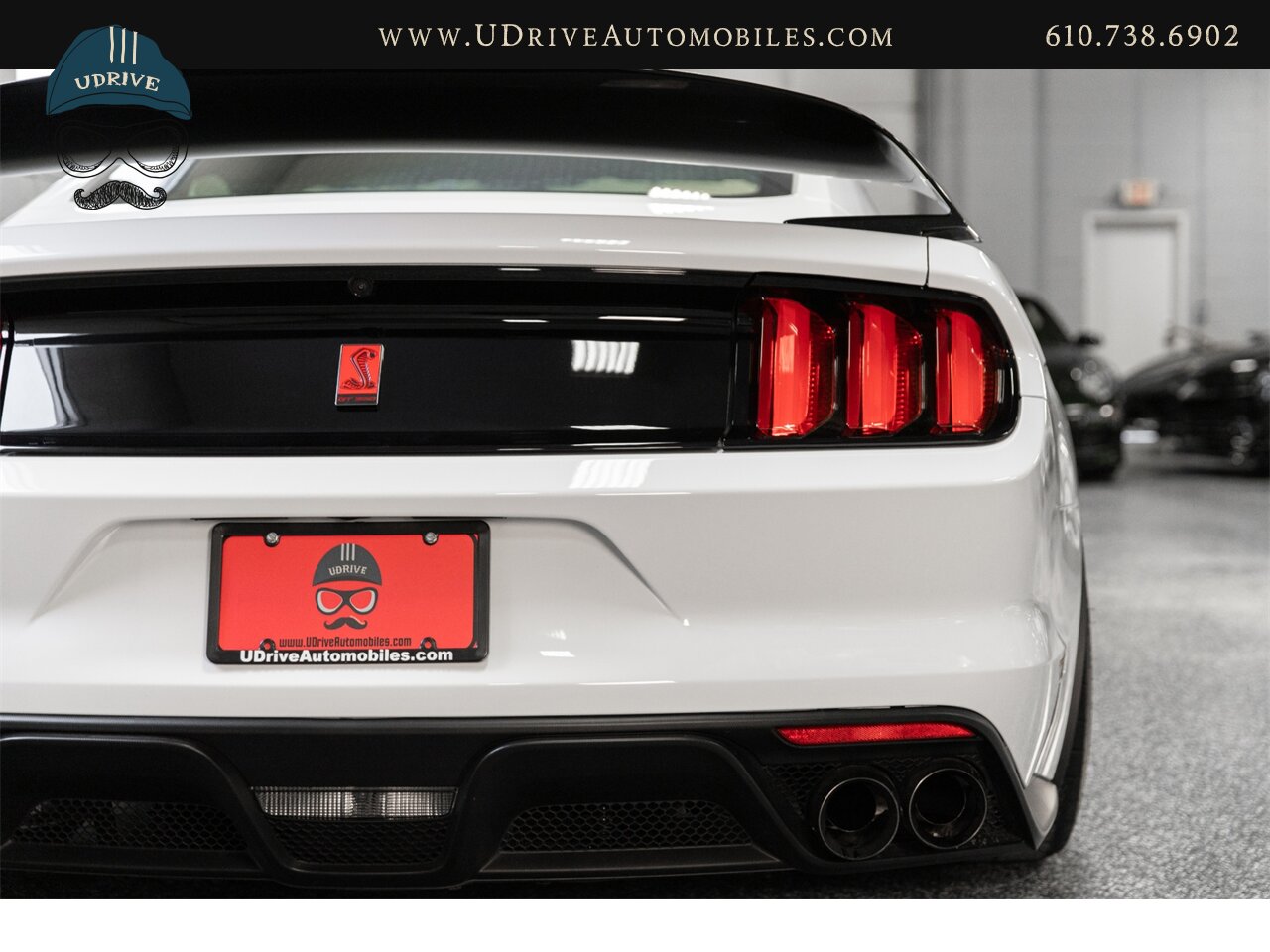 2016 Ford Mustang Shelby GT350R 2k Miles Electronics Package   - Photo 17 - West Chester, PA 19382