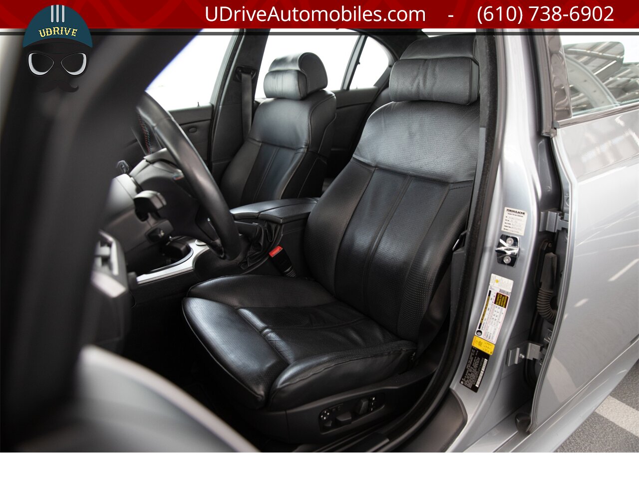 2007 BMW M5 6 Speed Manual Multi Function Dynamic Seats  Vented Seats Shades - Photo 24 - West Chester, PA 19382