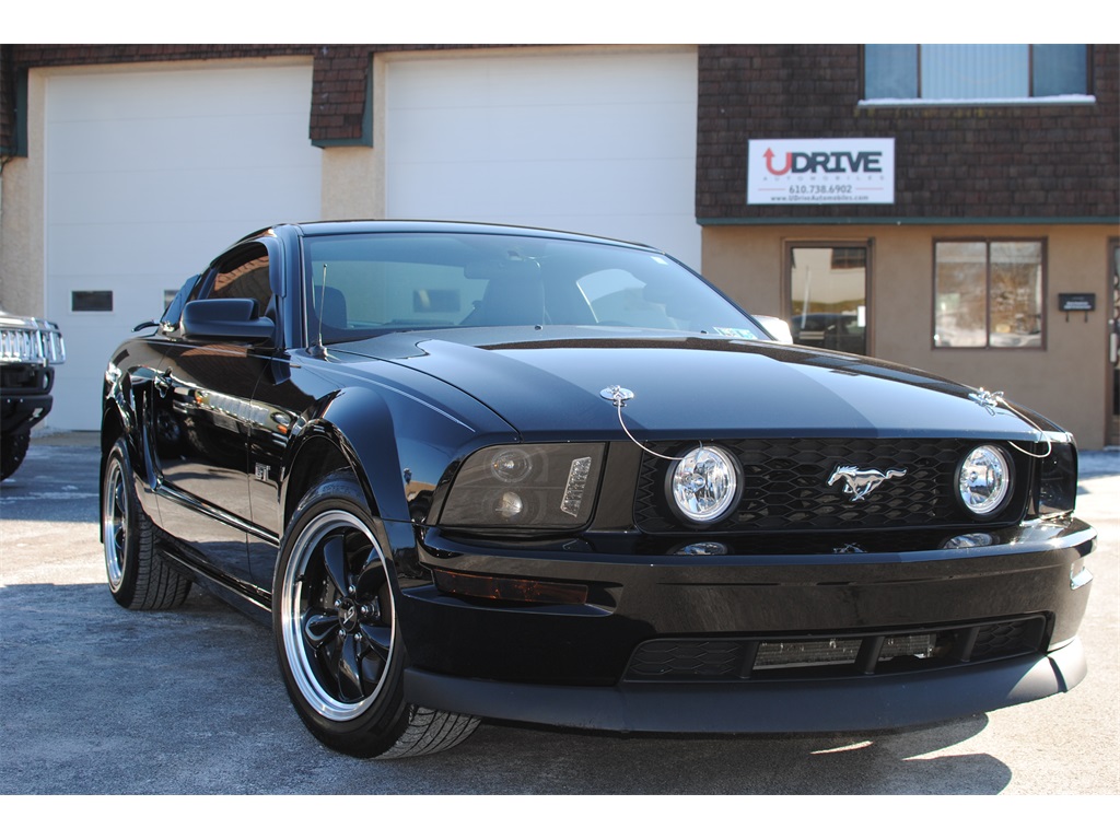 2007 Ford Mustang GT Premium   - Photo 6 - West Chester, PA 19382
