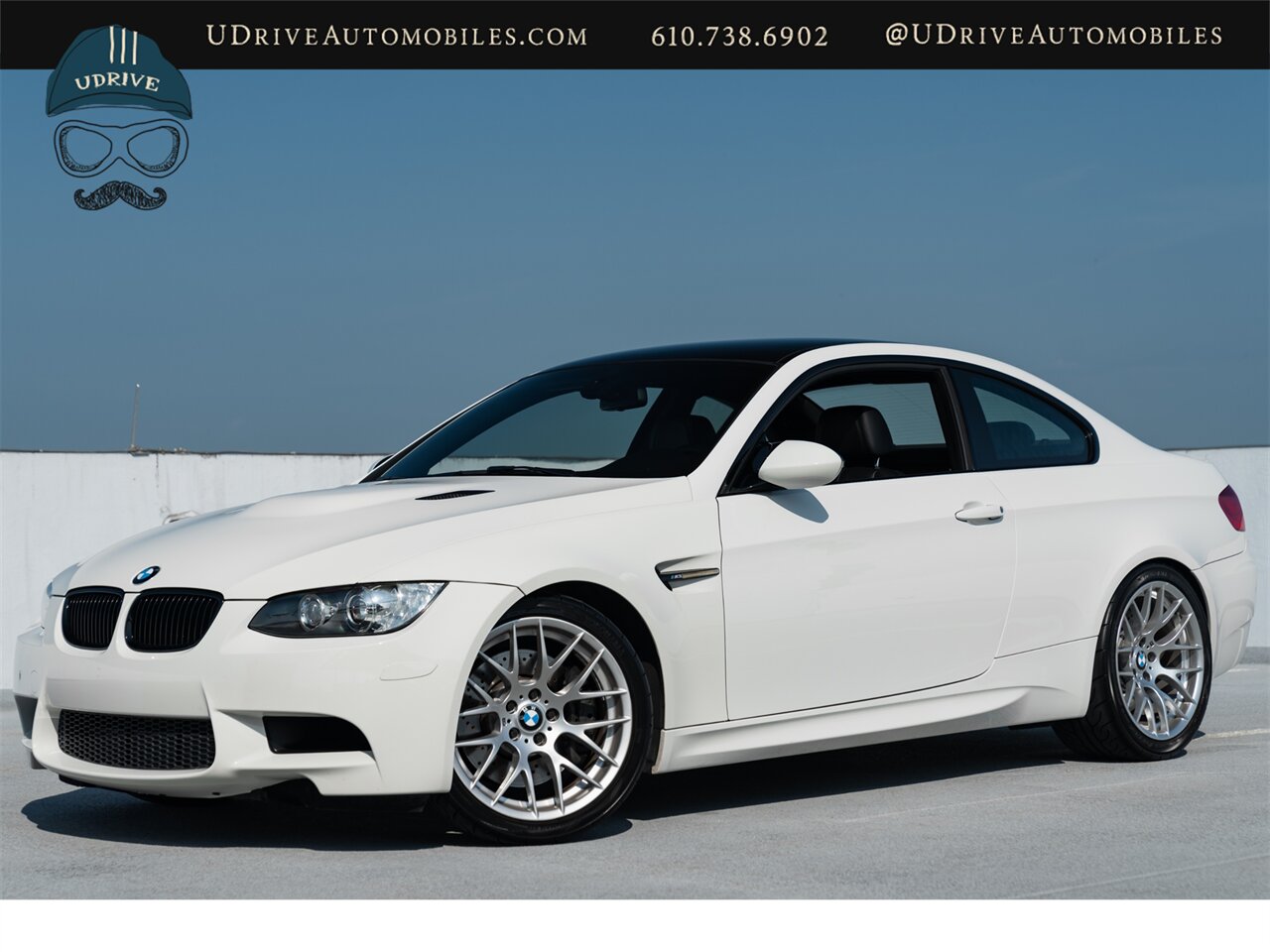 2013 BMW M3 Competition Pkg 6 Speed  Pure Enthusiast Spec No Nav Service History Carbon Roof - Photo 1 - West Chester, PA 19382