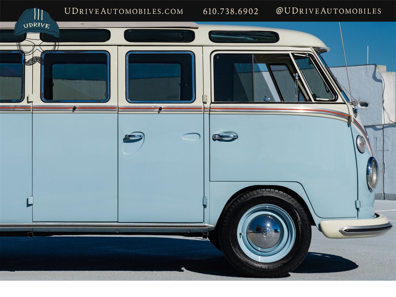 1965 Volkswagen Bus/Vanagon 21 Window Deluxe Transporter  Built By East Coast VW Restorations 1914cc A/C - Photo 17 - West Chester, PA 19382