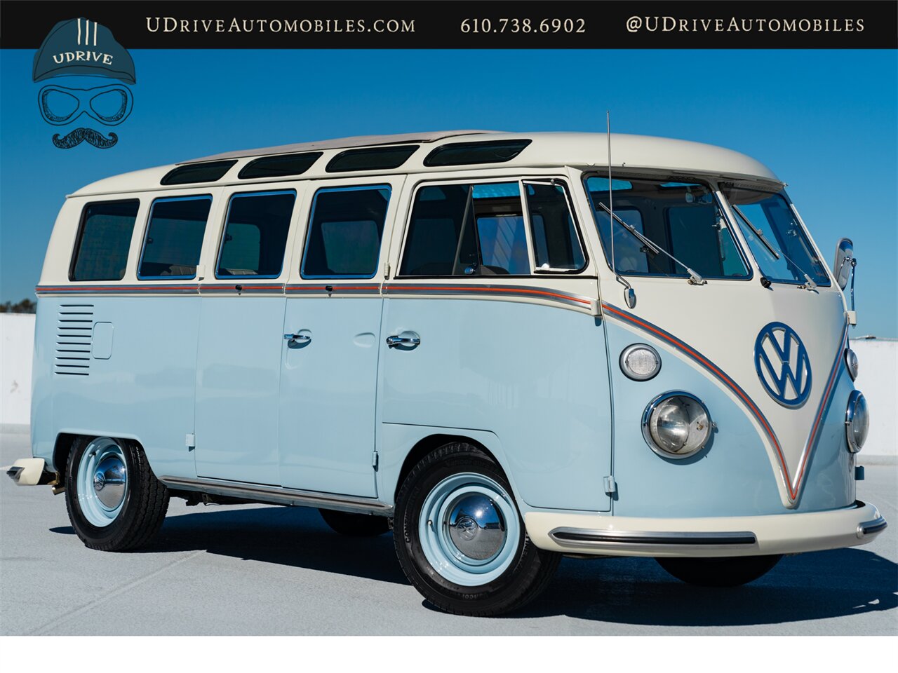 1965 Volkswagen Bus/Vanagon 21 Window Deluxe Transporter  Built By East Coast VW Restorations 1914cc A/C - Photo 3 - West Chester, PA 19382