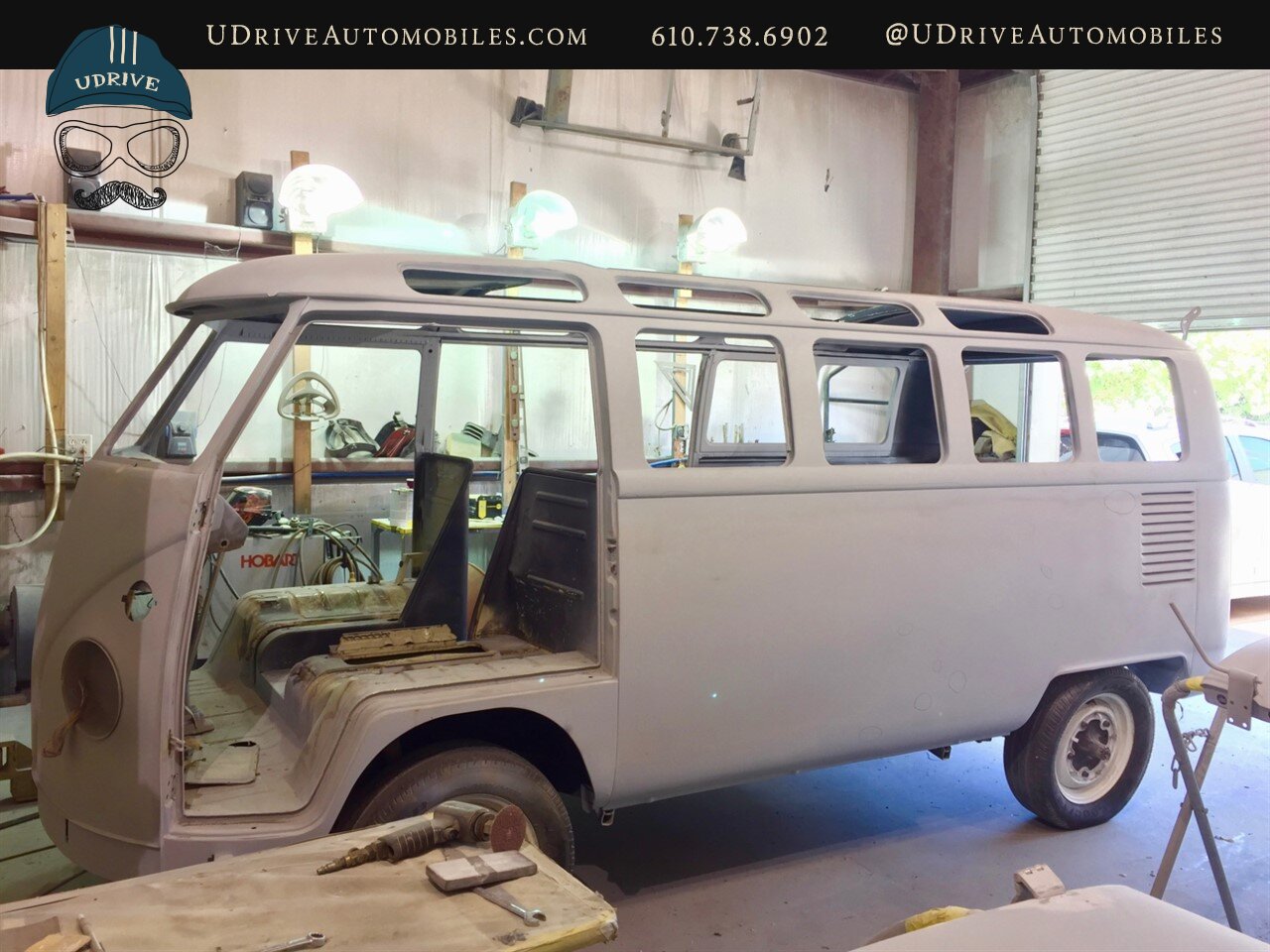 1965 Volkswagen Bus/Vanagon 21 Window Deluxe Transporter  Built By East Coast VW Restorations 1914cc A/C - Photo 77 - West Chester, PA 19382