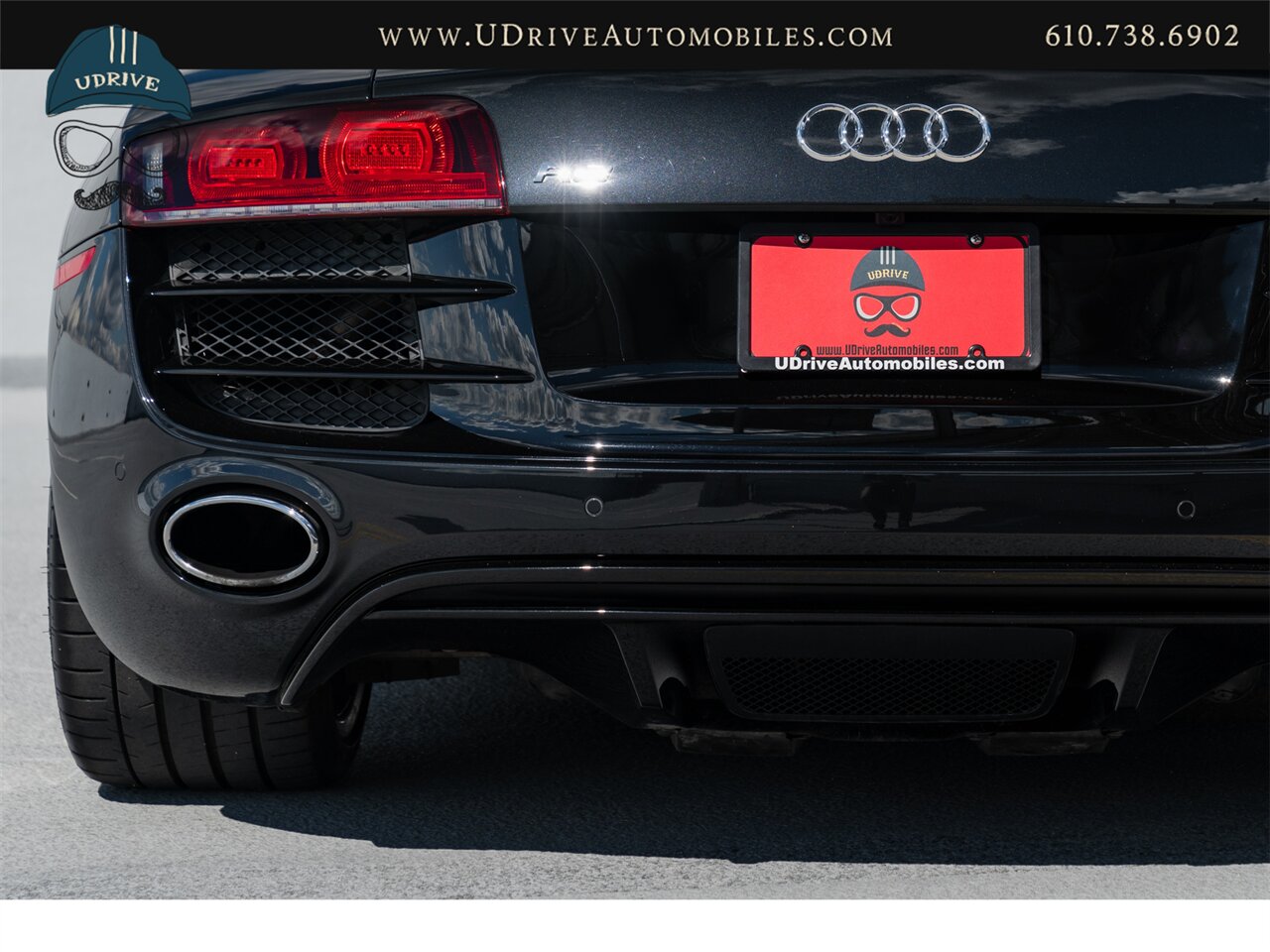 2011 Audi R8 5.2 Quattro  V10 6 Speed Manual - Photo 22 - West Chester, PA 19382