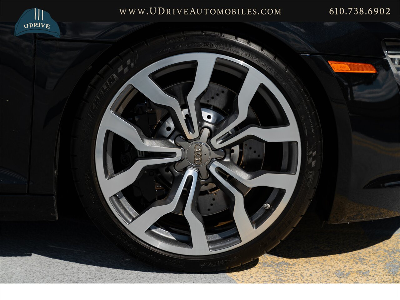 2011 Audi R8 5.2 Quattro  V10 6 Speed Manual - Photo 52 - West Chester, PA 19382