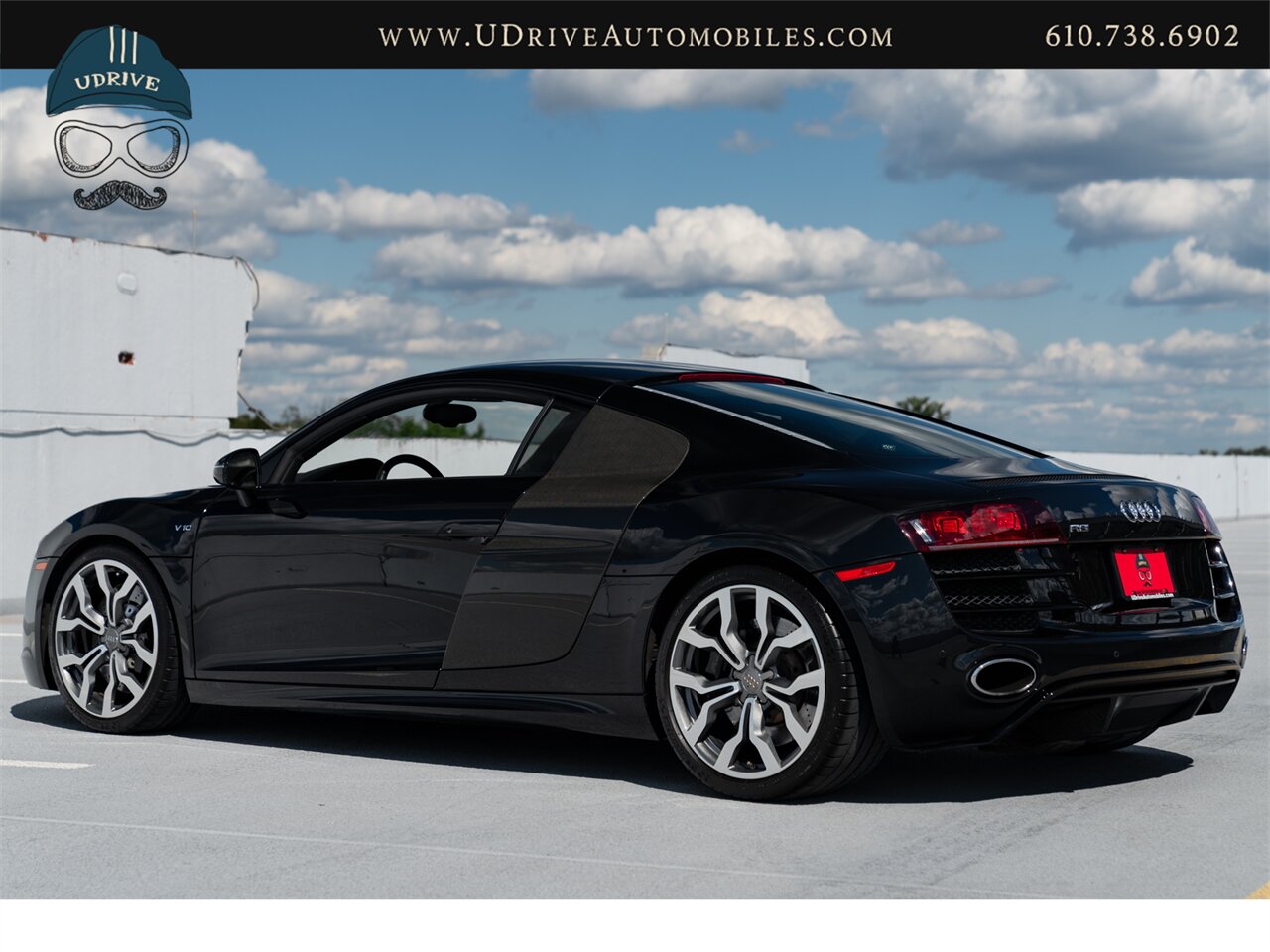 2011 Audi R8 5.2 Quattro  V10 6 Speed Manual - Photo 23 - West Chester, PA 19382