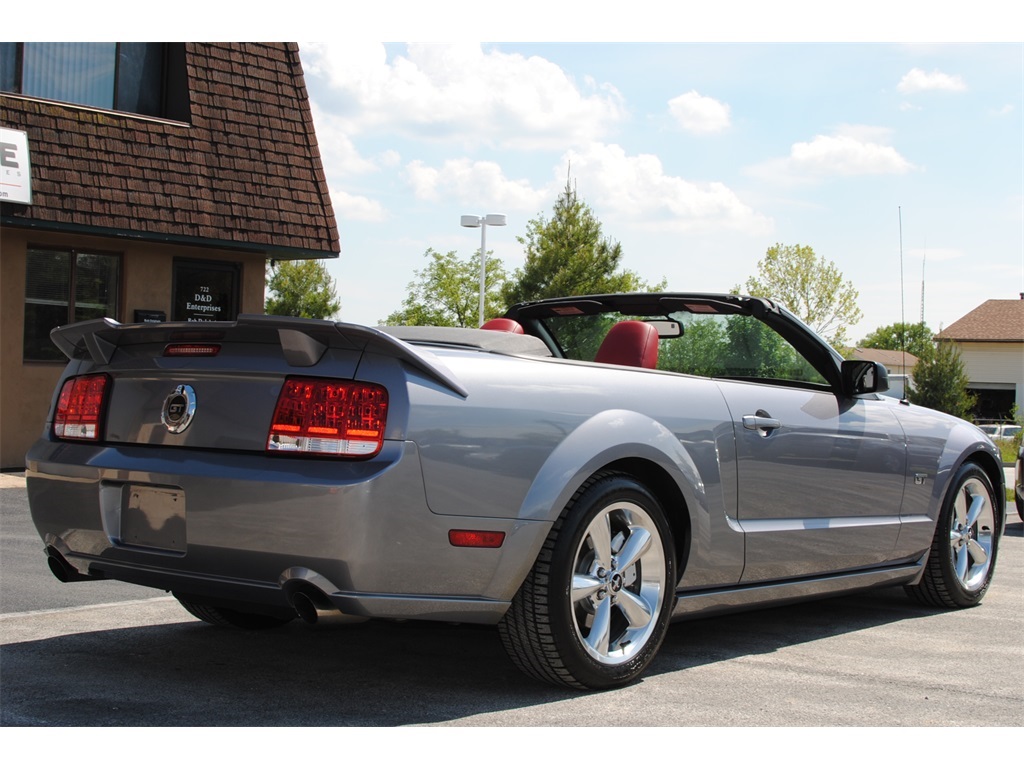 2006 Ford Mustang GT Deluxe   - Photo 7 - West Chester, PA 19382