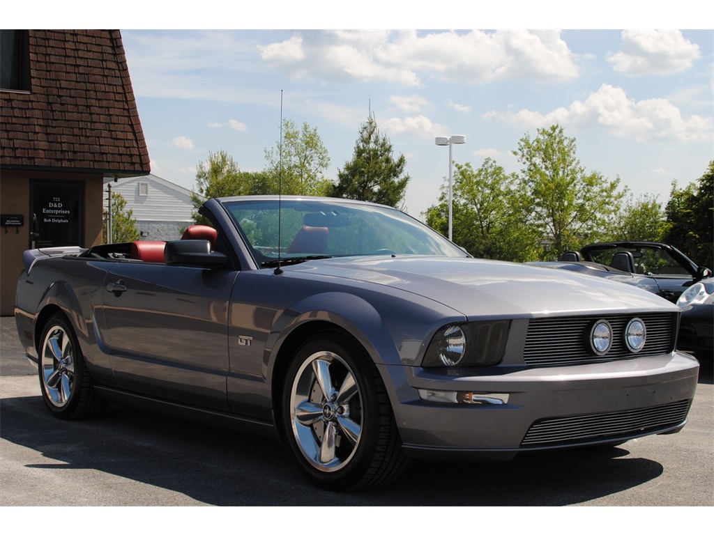 2006 Ford Mustang GT Deluxe   - Photo 4 - West Chester, PA 19382