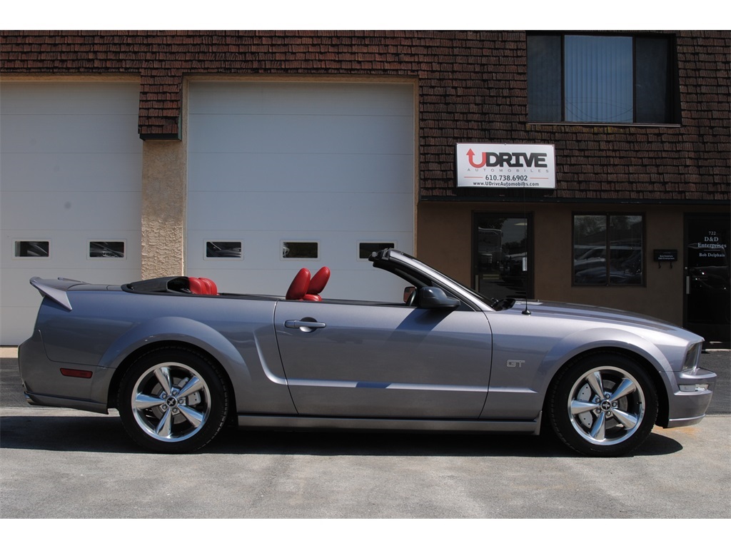 2006 Ford Mustang GT Deluxe   - Photo 5 - West Chester, PA 19382