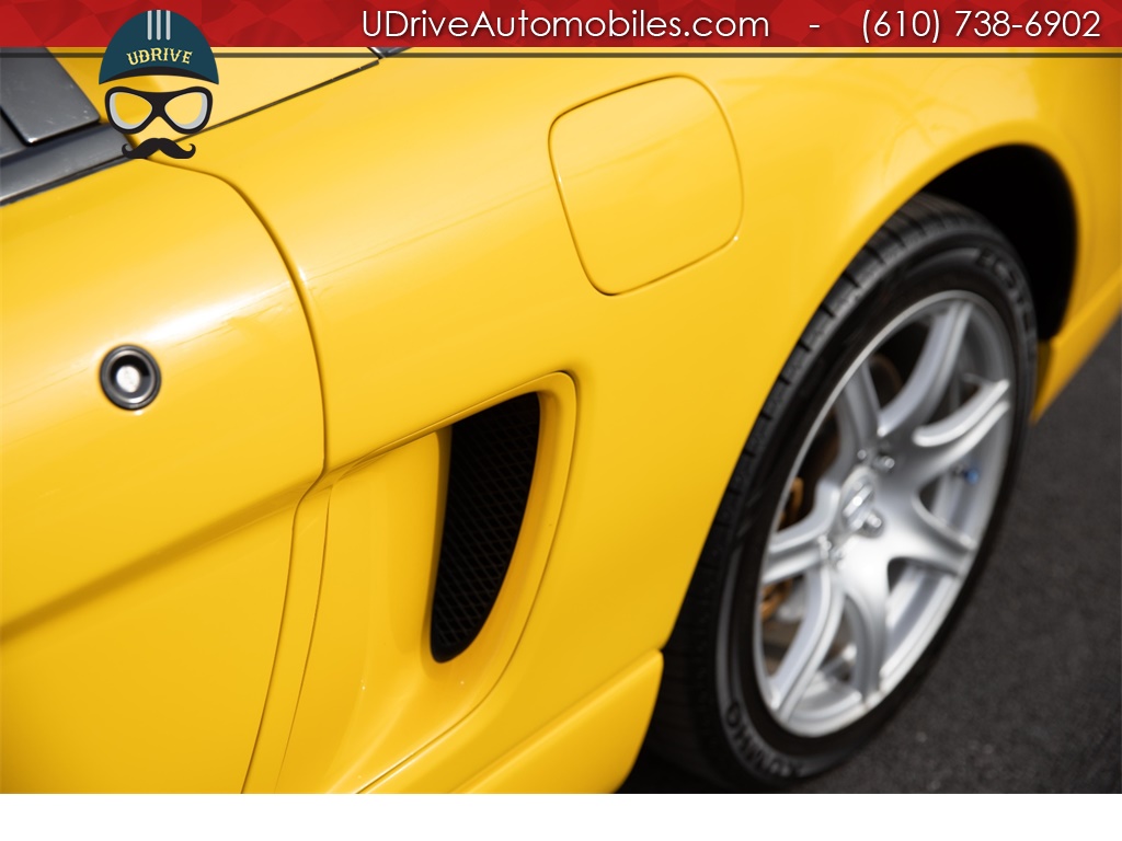 2002 Acura NSX 6 Speed 1 of 14 Spa Yellow over Yellow Leather   - Photo 25 - West Chester, PA 19382