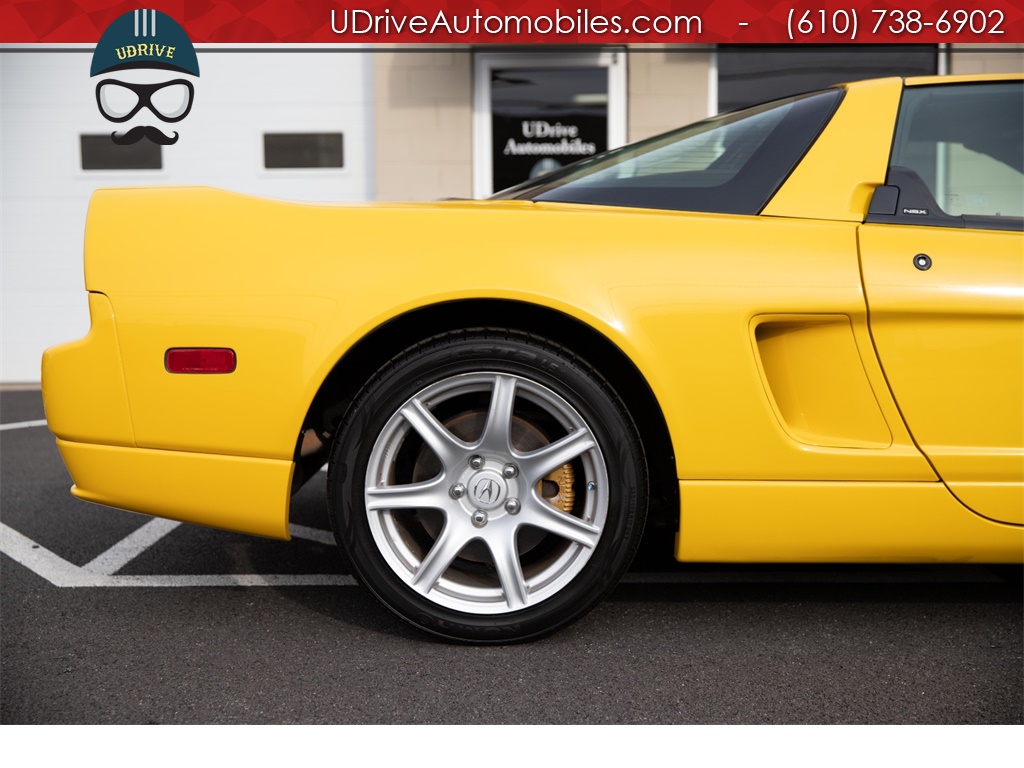 2002 Acura NSX 6 Speed 1 of 14 Spa Yellow over Yellow Leather   - Photo 17 - West Chester, PA 19382