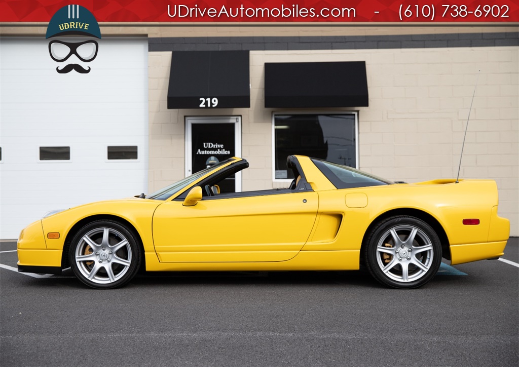 2002 Acura NSX 6 Speed 1 of 14 Spa Yellow over Yellow Leather   - Photo 24 - West Chester, PA 19382