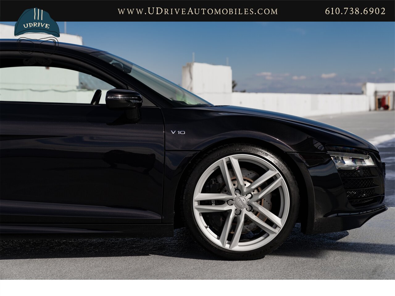 2014 Audi R8 5.2 Quattro  V10 RARE Panther Black 1 of 8 Produced Carbon Sigma Blades Service History - Photo 17 - West Chester, PA 19382