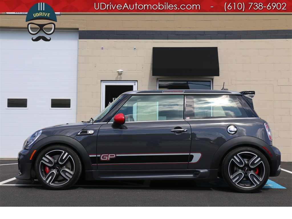 2013 MINI Cooper S JCW GP John Cooper Works 6 Speed 1 of 500 in US   - Photo 1 - West Chester, PA 19382