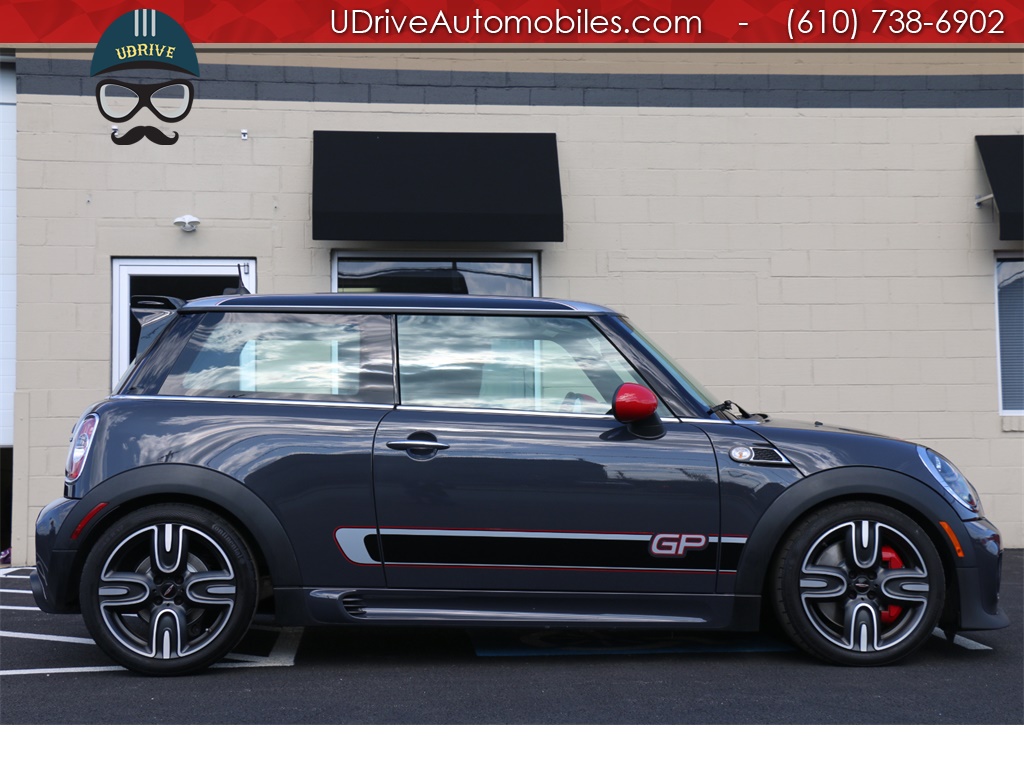 2013 MINI Cooper S JCW GP John Cooper Works 6 Speed 1 of 500 in US   - Photo 11 - West Chester, PA 19382