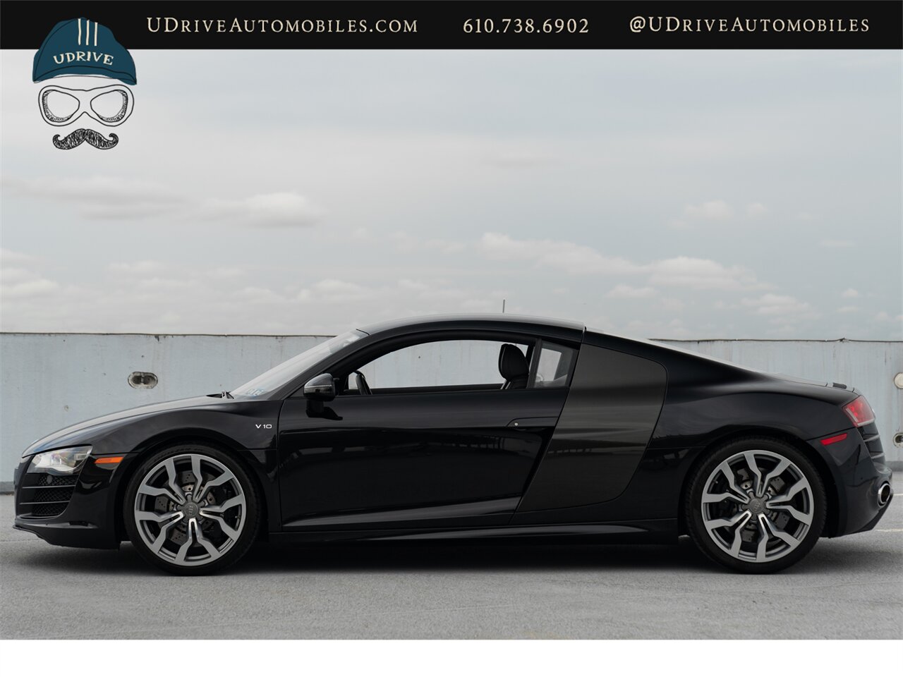 2012 Audi R8 5.2 quattro  V10 6 Speed Manual 8k Miles - Photo 10 - West Chester, PA 19382