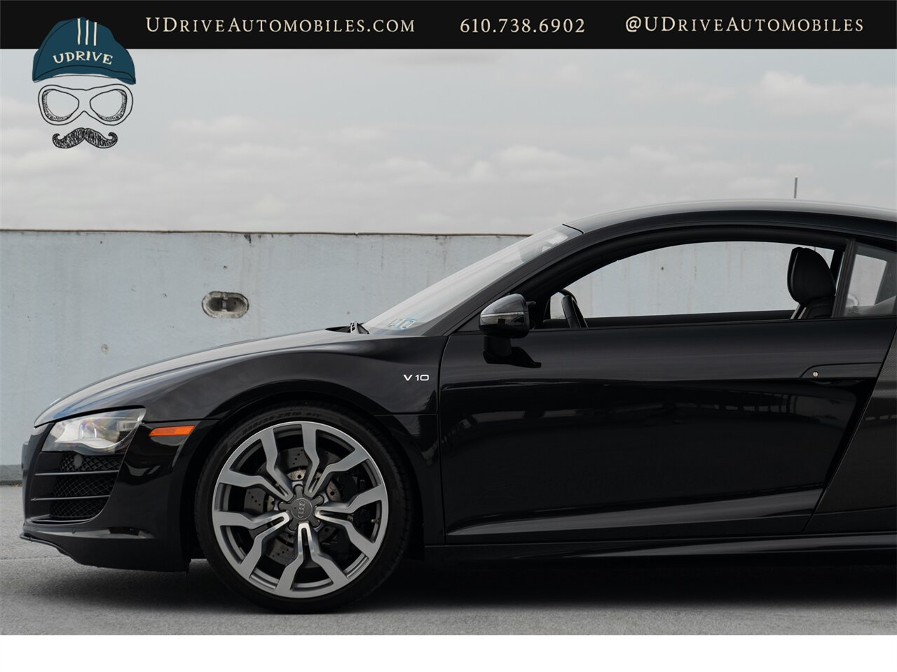 2012 Audi R8 5.2 quattro  V10 6 Speed Manual 8k Miles - Photo 11 - West Chester, PA 19382