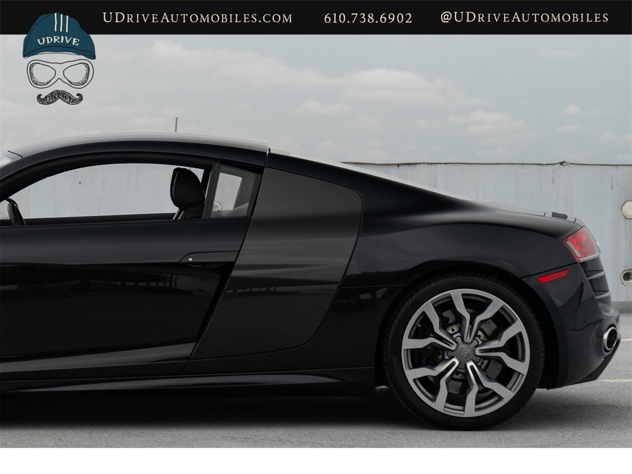 2012 Audi R8 5.2 quattro  V10 6 Speed Manual 8k Miles - Photo 26 - West Chester, PA 19382