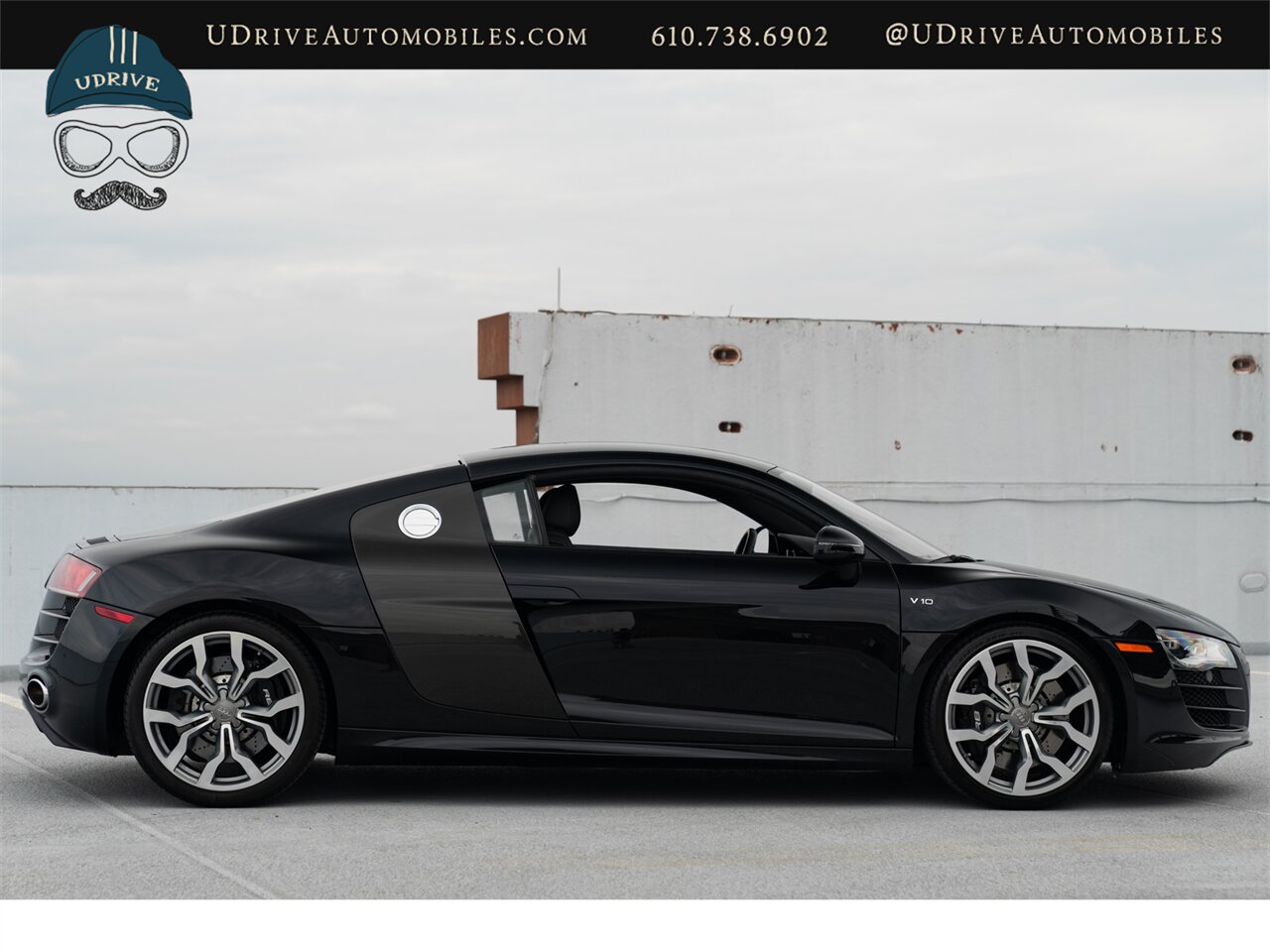 2012 Audi R8 5.2 quattro  V10 6 Speed Manual 8k Miles - Photo 19 - West Chester, PA 19382