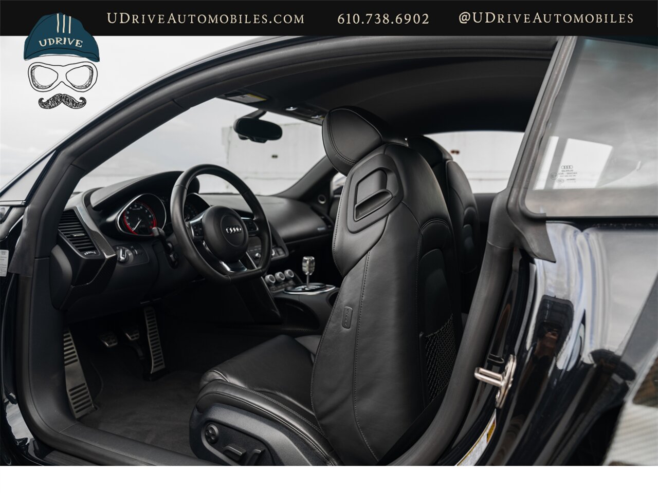 2012 Audi R8 5.2 quattro  V10 6 Speed Manual 8k Miles - Photo 46 - West Chester, PA 19382