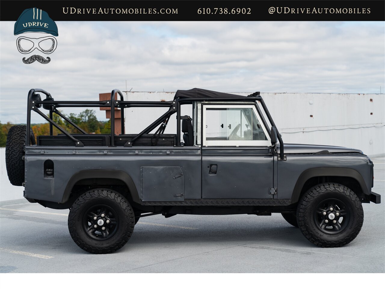 1986 Land Rover Defender Defender 110  Automatic Transmission 4.0L V8 Convertible Rear Jump Seats - Photo 19 - West Chester, PA 19382