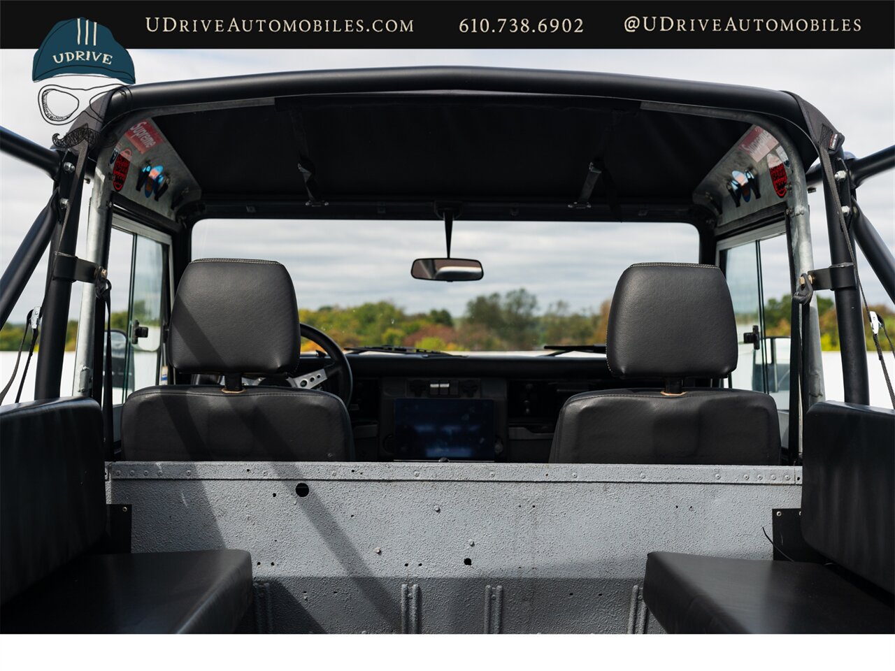 1986 Land Rover Defender Defender 110  Automatic Transmission 4.0L V8 Convertible Rear Jump Seats - Photo 32 - West Chester, PA 19382
