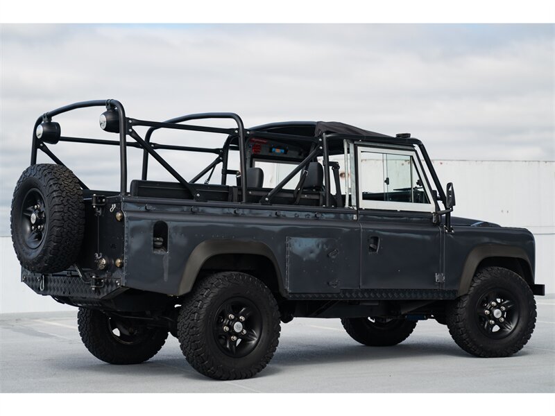 1986 Land Rover Defender Defender 110  Automatic Transmission 4.0L V8 Convertible Rear Jump Seats