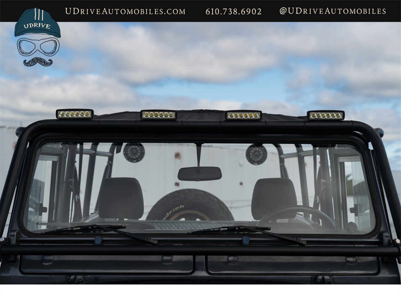 1986 Land Rover Defender Defender 110  Automatic Transmission 4.0L V8 Convertible Rear Jump Seats - Photo 15 - West Chester, PA 19382