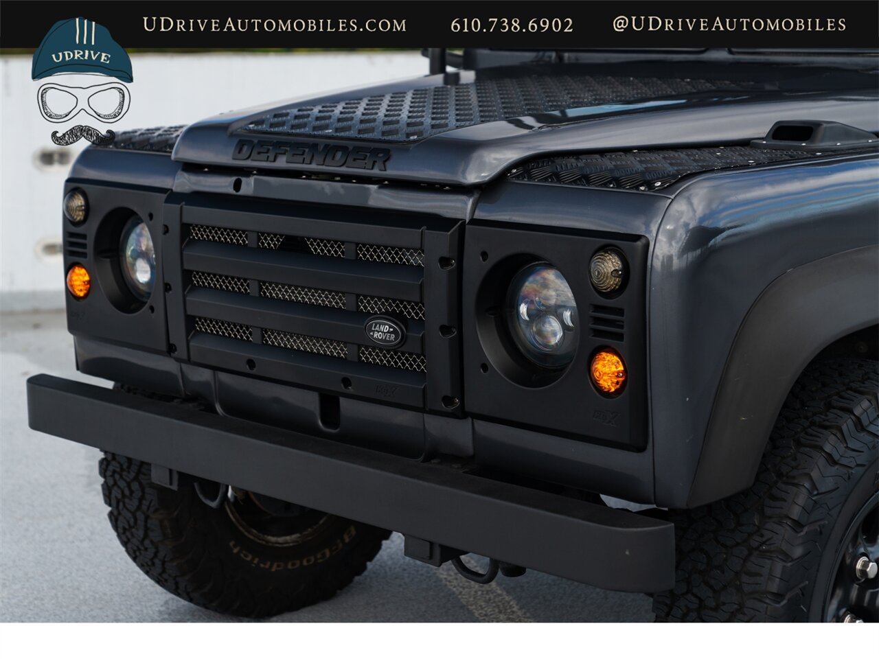 1986 Land Rover Defender Defender 110  Automatic Transmission 4.0L V8 Convertible Rear Jump Seats - Photo 10 - West Chester, PA 19382