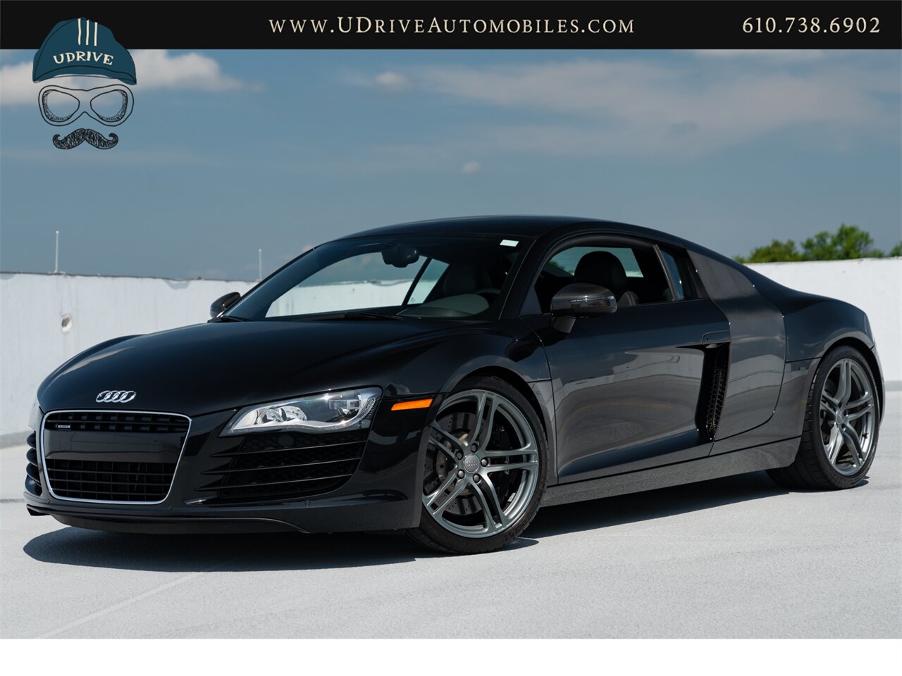 2012 Audi R8 4.2 Quattro  6 Speed Manual 1 Owner Service History - Photo 1 - West Chester, PA 19382