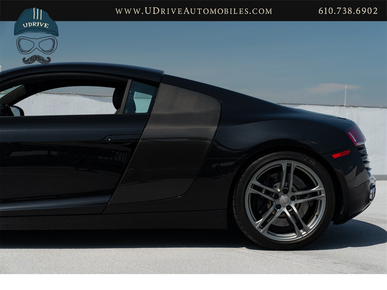 2012 Audi R8 4.2 Quattro  6 Speed Manual 1 Owner Service History - Photo 24 - West Chester, PA 19382