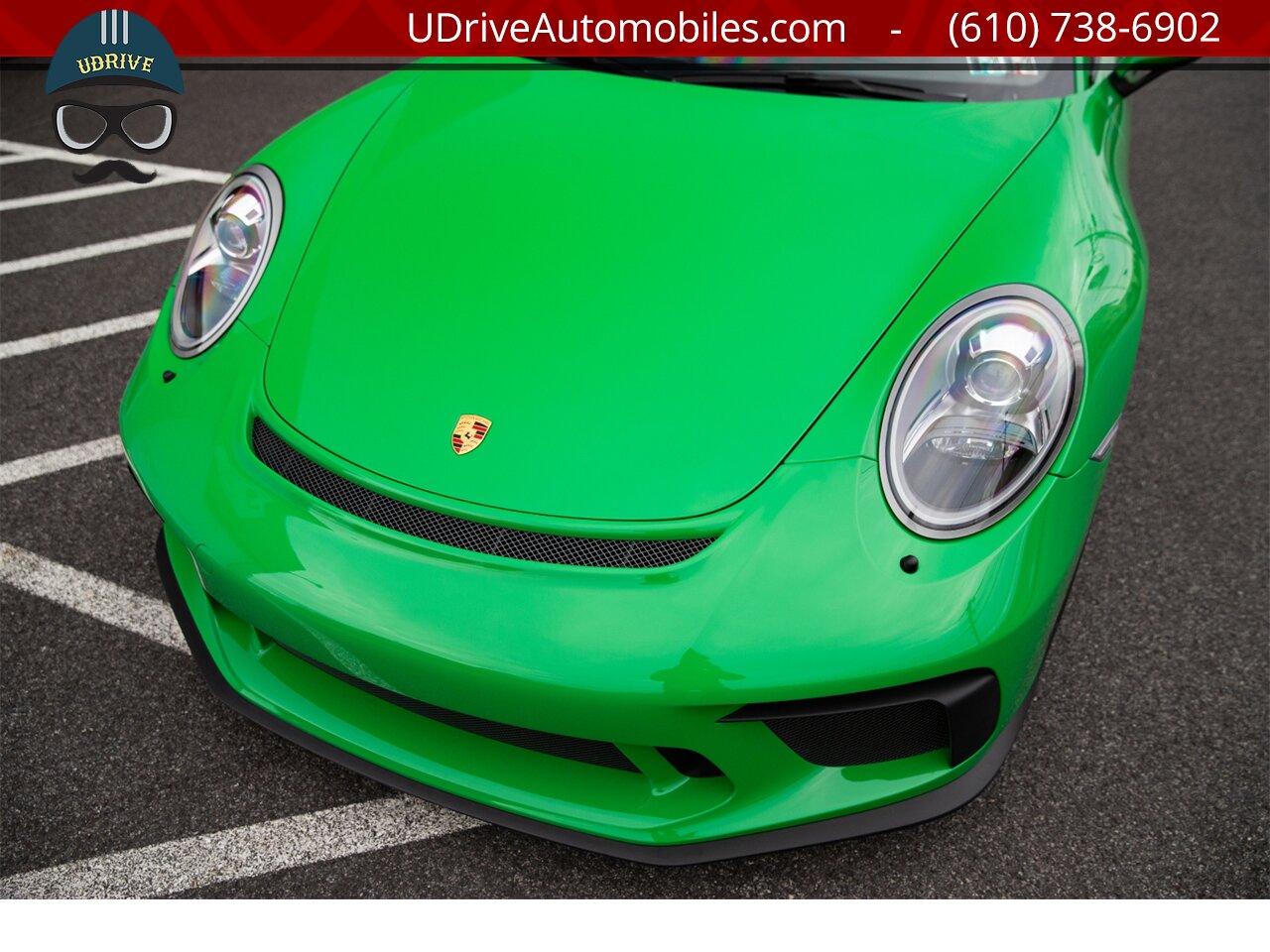 2018 Porsche 911 GT3 6 Speed Paint To Sample Viper Green 48 Miles  Front Axle Lift PCCB Carbon Bucket Seats - Photo 10 - West Chester, PA 19382