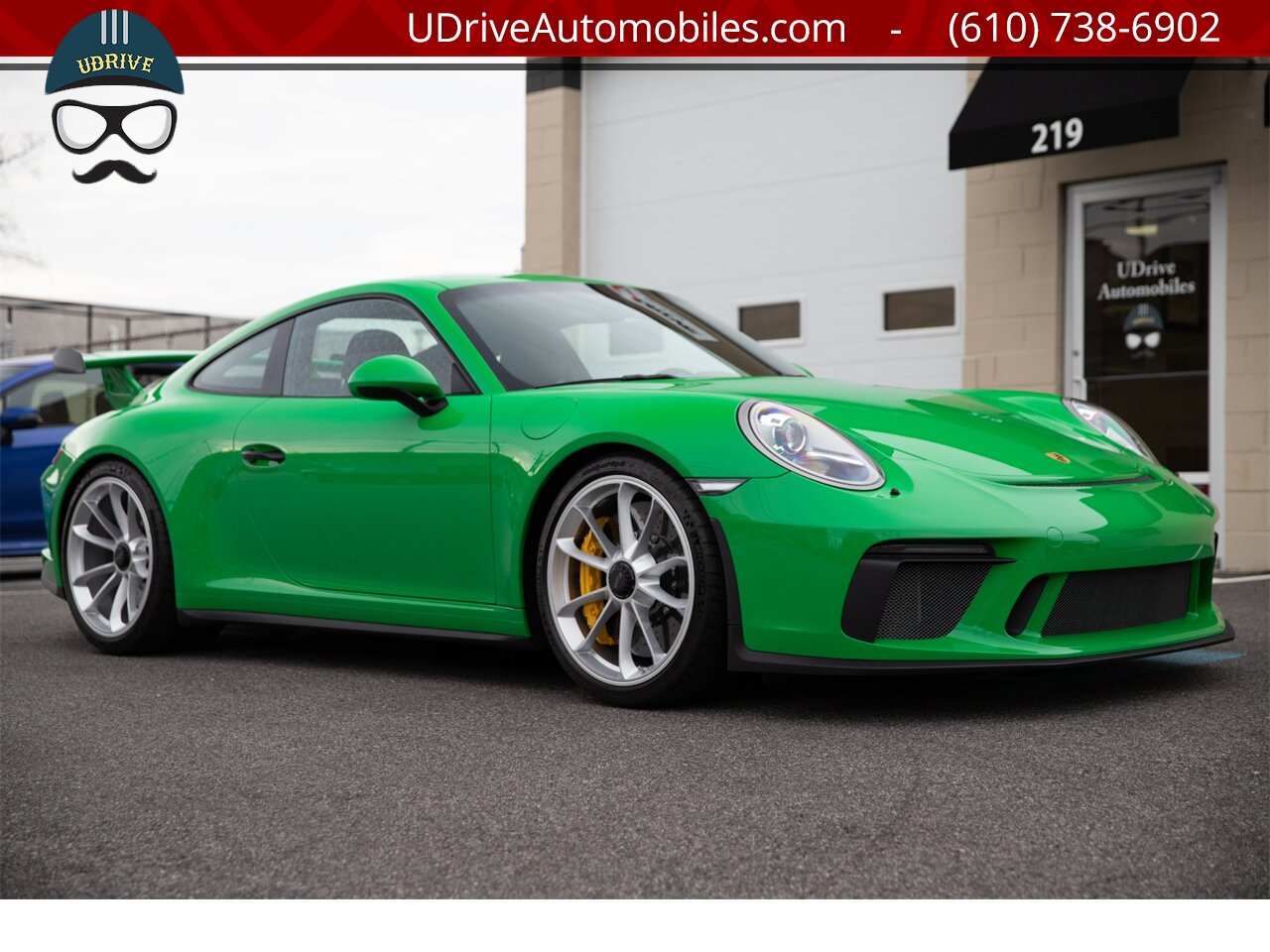 2018 Porsche 911 GT3 6 Speed Paint To Sample Viper Green 48 Miles  Front Axle Lift PCCB Carbon Bucket Seats - Photo 14 - West Chester, PA 19382