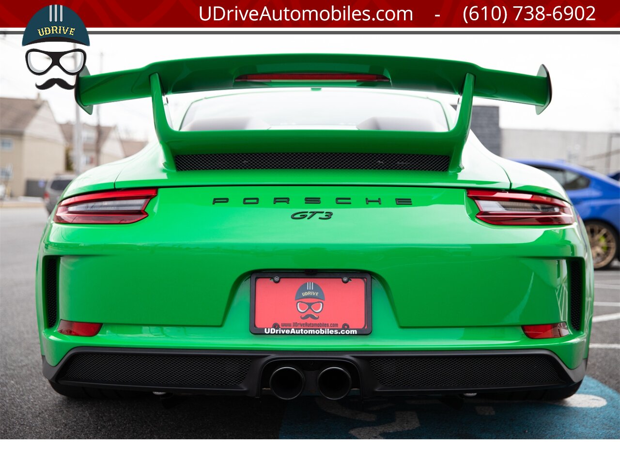 2018 Porsche 911 GT3 6 Speed Paint To Sample Viper Green 48 Miles  Front Axle Lift PCCB Carbon Bucket Seats - Photo 20 - West Chester, PA 19382