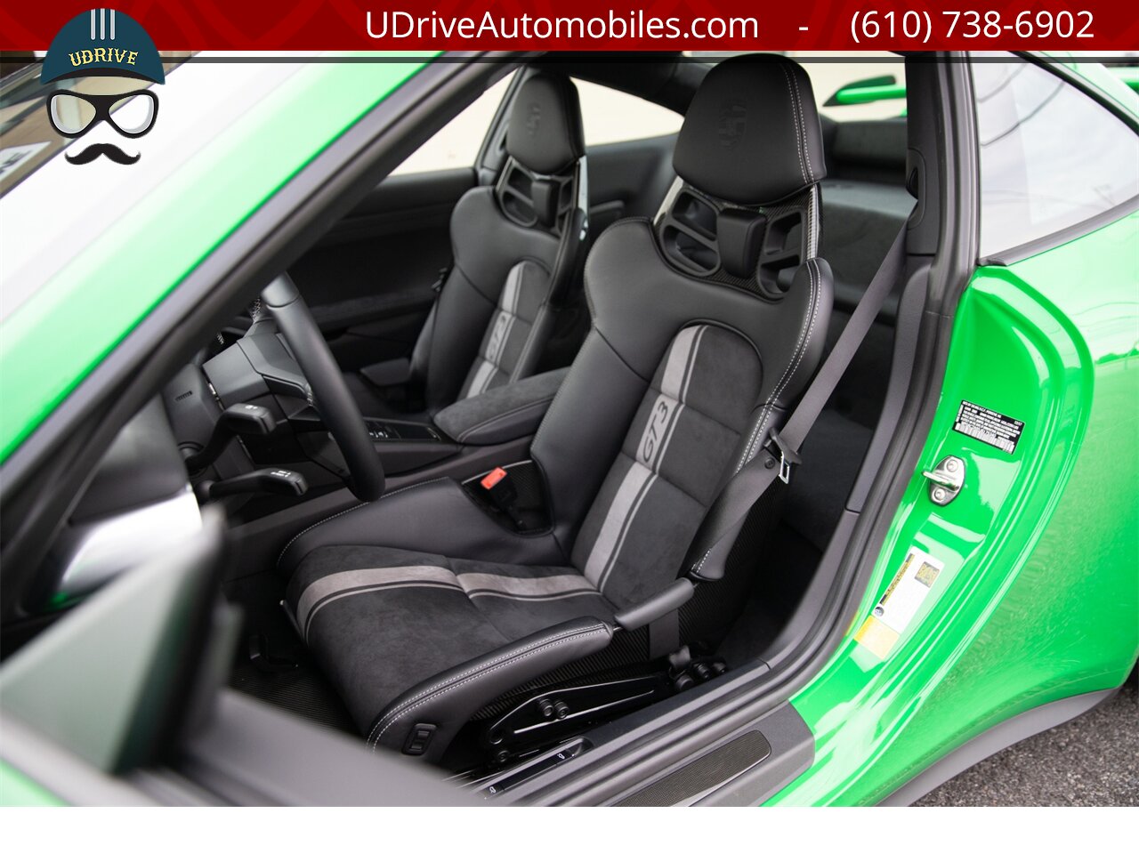 2018 Porsche 911 GT3 6 Speed Paint To Sample Viper Green 48 Miles  Front Axle Lift PCCB Carbon Bucket Seats - Photo 27 - West Chester, PA 19382