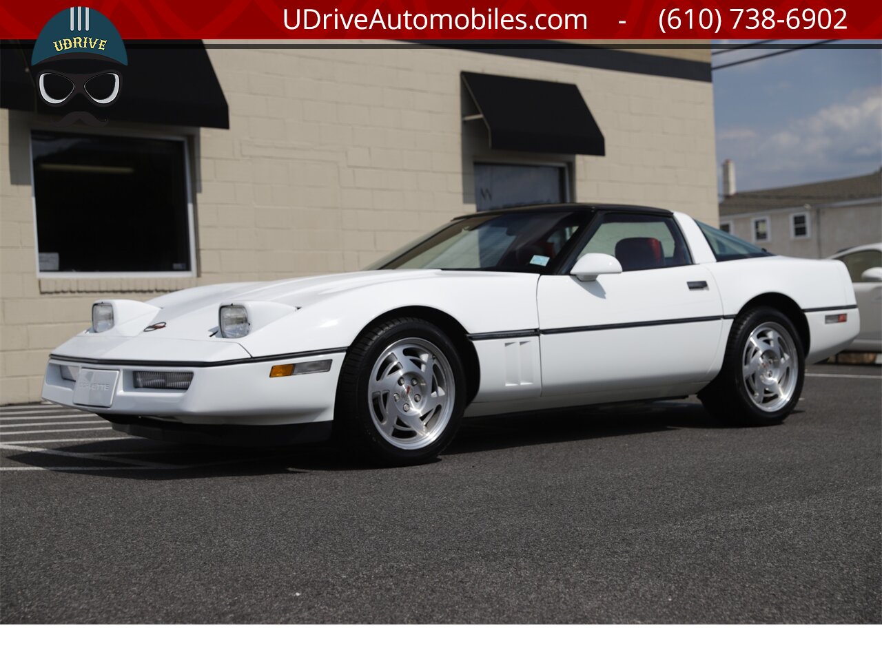 1990 Chevrolet Corvette 3k MIles 1 Owner White over Red Sport Seats   - Photo 9 - West Chester, PA 19382