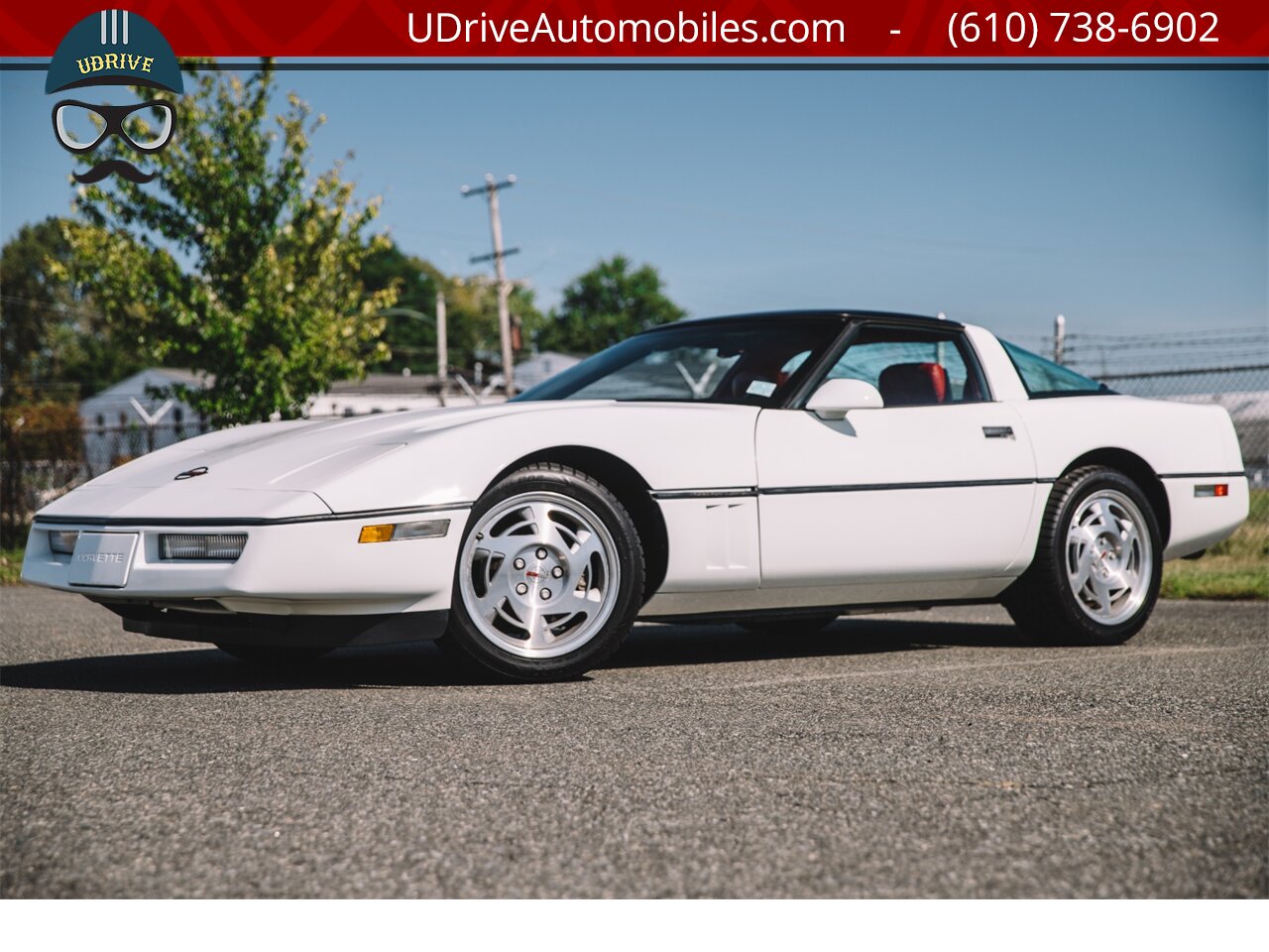 1990 Chevrolet Corvette 3k MIles 1 Owner White over Red Sport Seats   - Photo 1 - West Chester, PA 19382
