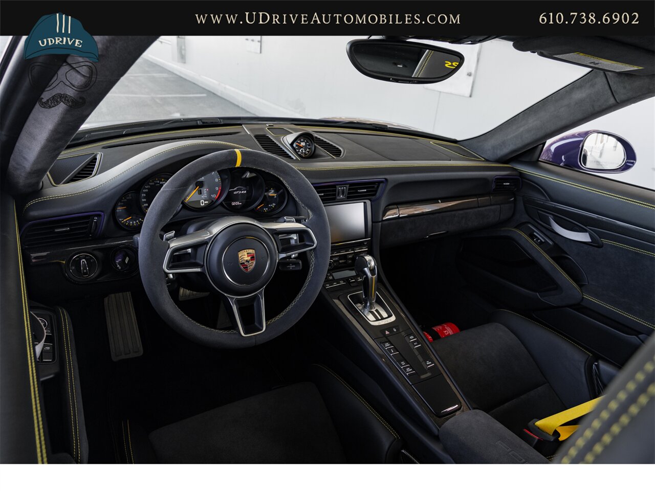 2016 Porsche 911 GT3 RS  1k Miles PCCB Front Axle Lift Yellow Stitching - Photo 6 - West Chester, PA 19382
