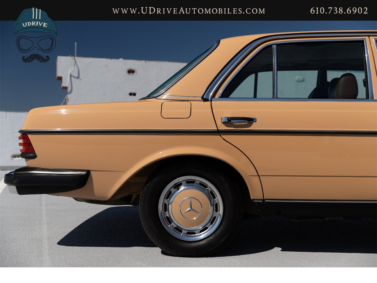 1979 Mercedes-Benz W123 240D Diesel 4 Speed Manual   - Photo 18 - West Chester, PA 19382