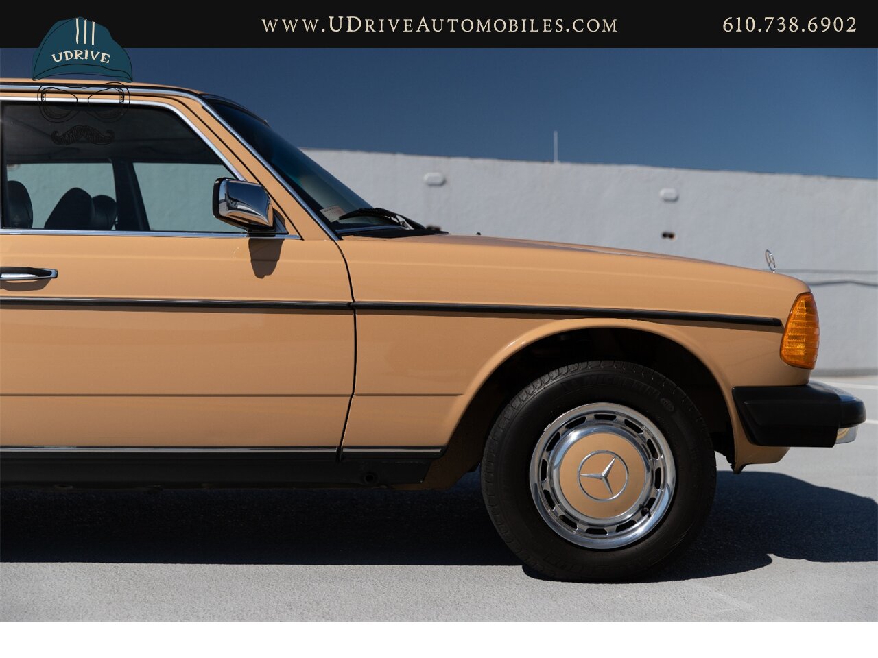 1979 Mercedes-Benz W123 240D Diesel 4 Speed Manual   - Photo 16 - West Chester, PA 19382