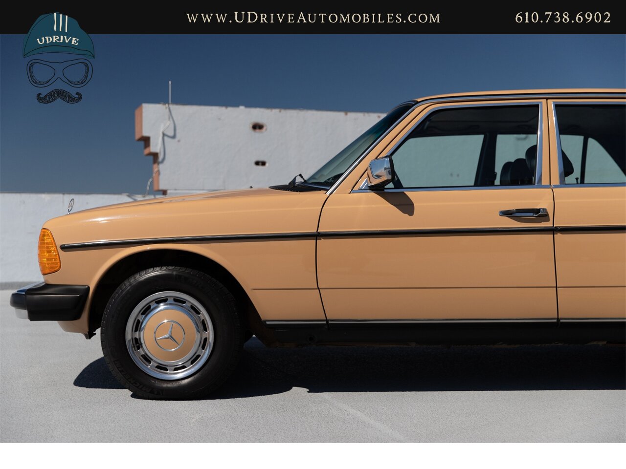 1979 Mercedes-Benz W123 240D Diesel 4 Speed Manual   - Photo 9 - West Chester, PA 19382