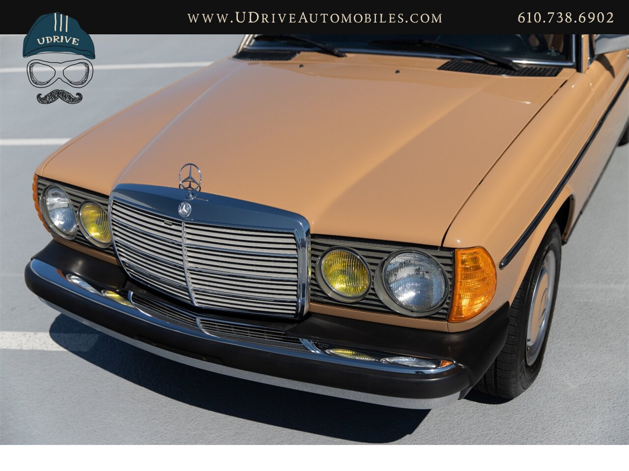 1979 Mercedes-Benz W123 240D Diesel 4 Speed Manual   - Photo 11 - West Chester, PA 19382