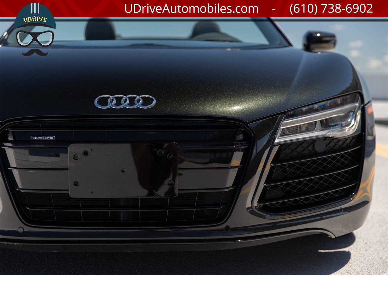 2014 Audi R8 5.2 V10 Quattro Spyder 6 Speed Manual 2k Miles  Extremely RARE 1 of 1 Color Combo - Photo 11 - West Chester, PA 19382