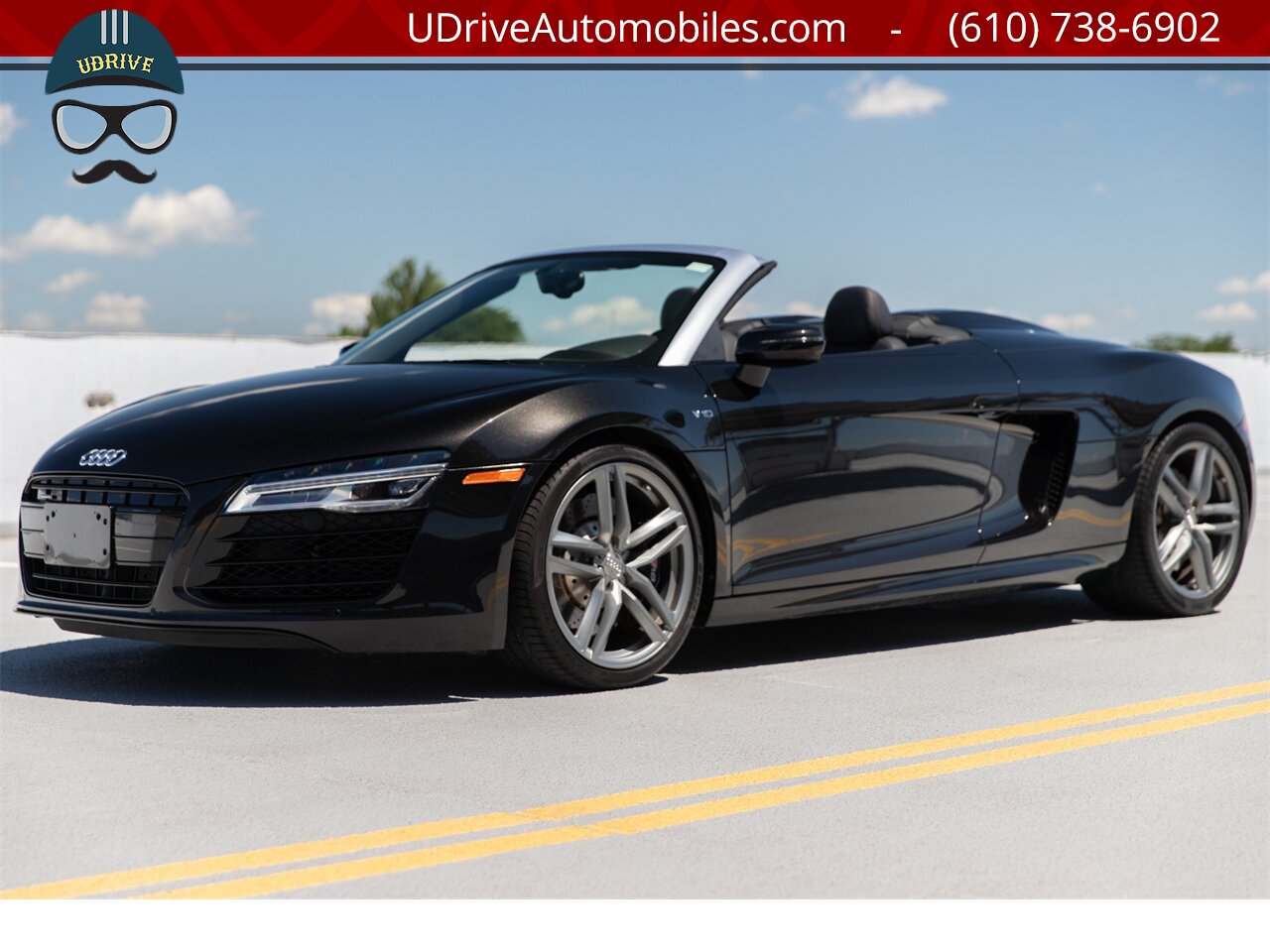 2014 Audi R8 5.2 V10 Quattro Spyder 6 Speed Manual 2k Miles  Extremely RARE 1 of 1 Color Combo - Photo 9 - West Chester, PA 19382