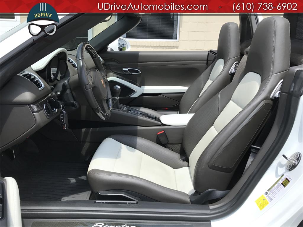 2013 Porsche Boxster Highly Optioned 6 Speed Manual 20's Vented Seats   - Photo 17 - West Chester, PA 19382