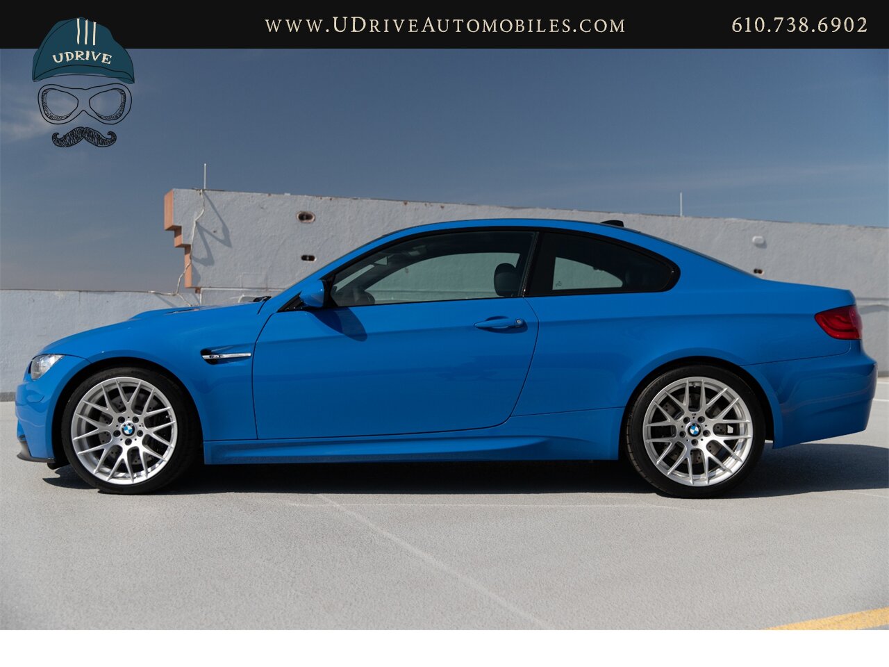 2013 BMW M3 Competition Pkg BMW Individual Santorini Blue  1 of 8 Produced 1 Owner - Photo 9 - West Chester, PA 19382