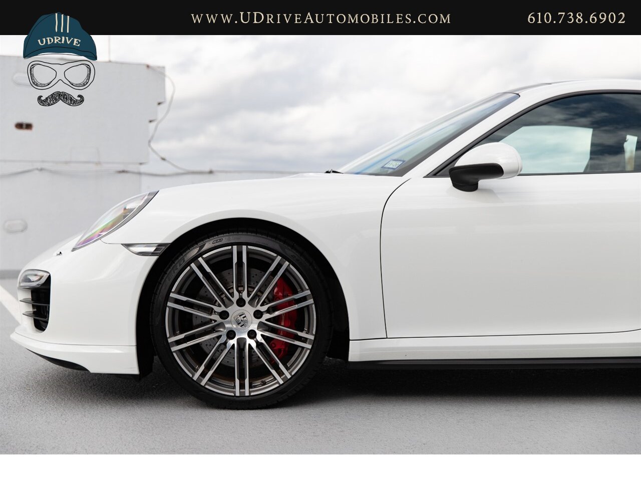 2014 Porsche 911 Turbo 12k Miles White over Black Chrono Rear Wiper  Sport Seats 20in Turbo Whls Sunroof Red Belts - Photo 8 - West Chester, PA 19382