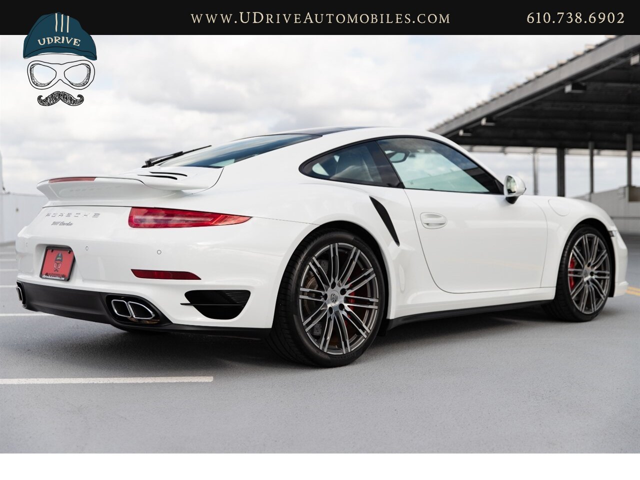 2014 Porsche 911 Turbo 12k Miles White over Black Chrono Rear Wiper  Sport Seats 20in Turbo Whls Sunroof Red Belts - Photo 17 - West Chester, PA 19382
